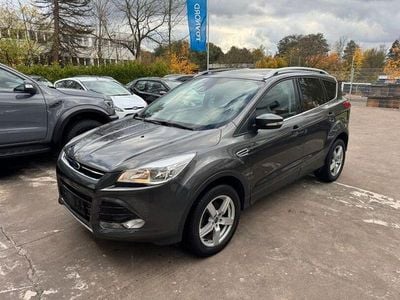 Usado Ford Kuga Titanium 150 HP (110 kW) 2016 Cinzento SUV
