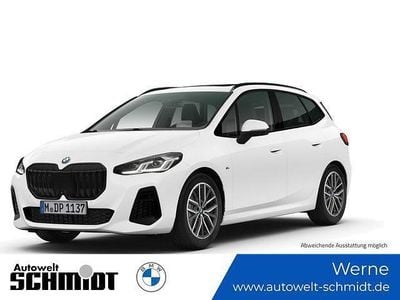 Gebraucht BMW 220 Active Tourer M Sport 170 PS (125 kW) 2025 Alpinweiß Van / Kleinbus
