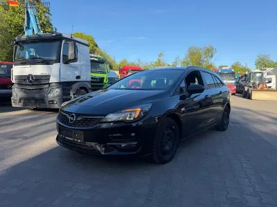 Usata Opel Astra 122 CV (89 kW) 2022 Nero Utilitaria