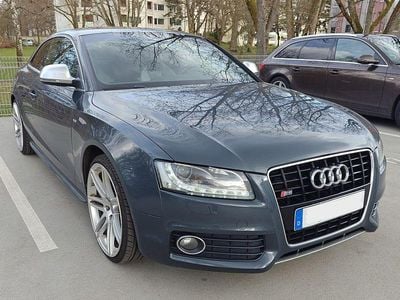 Second-hand Audi S5 Sport 354 CP (260 kW) 2007 Gri Coupe
