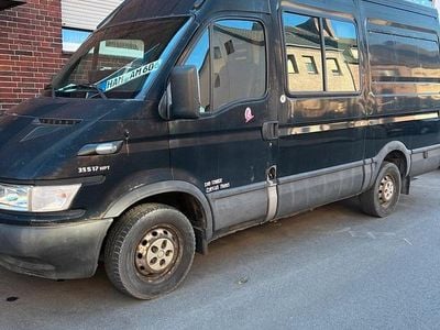 Gebraucht Iveco Daily 140 PS (102 kW) 2006 Schwarz Limousine
