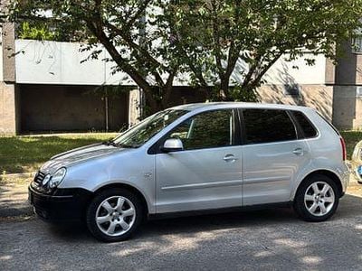 Gebraucht VW Polo Basis 101 PS (74 kW) 2004 Grau Kleinwagen
