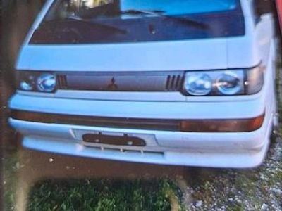 Usata Mitsubishi L300 51 CV (37 kW) 1992 Bianco Monovolume