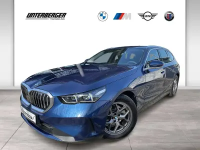 Gebraucht BMW 520 Comfort Edition 197 PS (144 kW) 2025 Blau Kombi