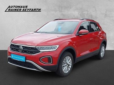 Gebraucht VW T-Roc Life 116 PS (85 kW) 2024 Rot SUV