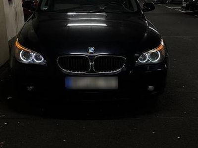 Gebraucht BMW 520 170 PS (125 kW) 2003 Blau Limousine