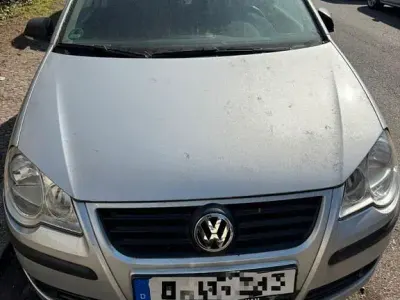 Używany VW Polo Trendline 60 KM (44 kW) 2009 Szary Hatchback