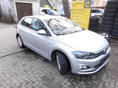 Gebraucht VW Polo Highline 95 PS (69 kW) 2018 Reflexsilber metallic Kleinwagen