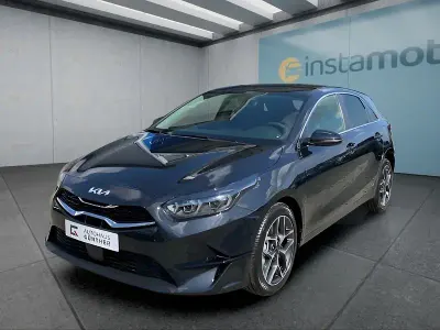 Gebraucht Kia Ceed 140 PS (102 kW) 2025 Schwarz Kleinwagen