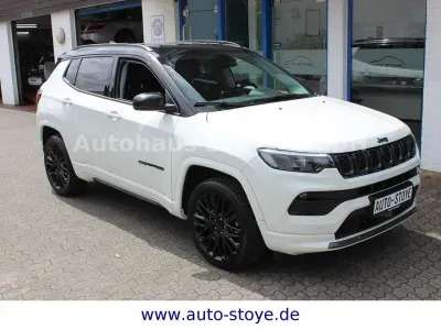 Gebraucht Jeep Compass 179 PS (131 kW) 2022 Weiß SUV