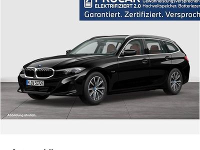 Schwarz Gebraucht 2022 BMW 320e Sport Line Kombi | 26.260 € (Fairer Preis)