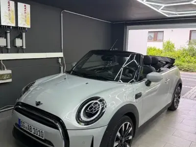 Gebraucht Mini Cooper 136 PS (100 kW) 2021 Weiß Kleinwagen