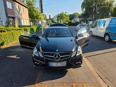 Usata Mercedes E350 280 CV (205 kW) 2010 Nero Coupé