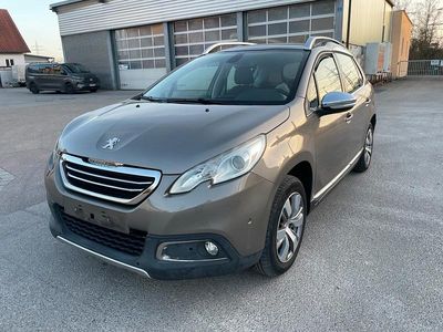 Gebraucht Peugeot 2008 Allure 120 PS (88 kW) 2015 Grau SUV