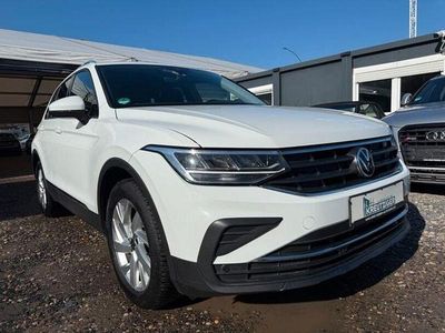 Gebraucht VW Tiguan Active 131 PS (96 kW) 2021 Weiß SUV