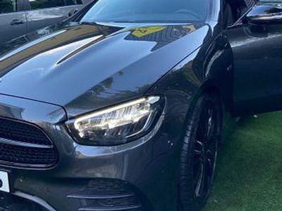 Gebraucht Mercedes E220 194 PS (142 kW) 2022 Grau Coupé
