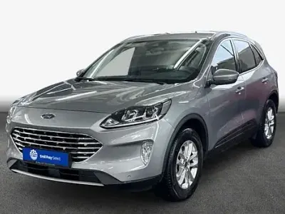 Usata Ford Kuga Titanium 183 CV (134 kW) 2022 Argento SUV