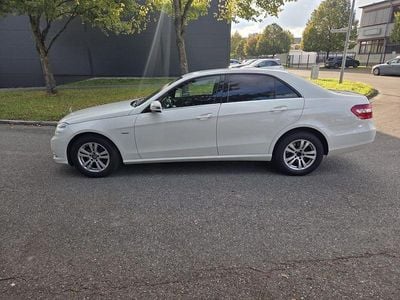 Mercedes E220