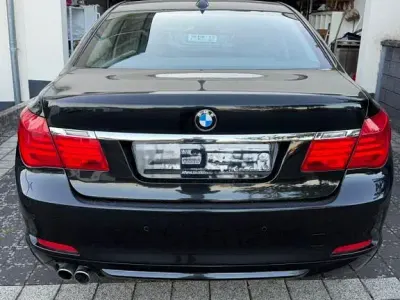 Gebraucht BMW 730 258 PS (189 kW) 2012 Schwarz Limousine