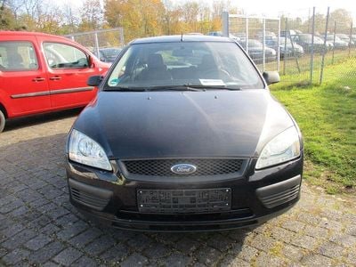 Gebraucht Ford Focus Ambiente 80 PS (58 kW) 2004 Blau Limousine