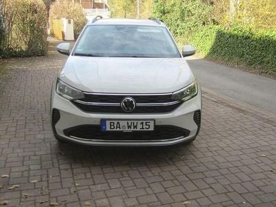 Gebraucht VW Taigo Move 110 PS (80 kW) 2023 Grau SUV