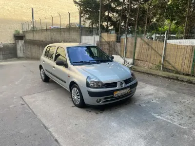 Occasion Renault Clio II 98 ch (72 kW) 2002 Night shade (m) Berline