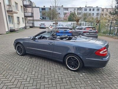 Usata Mercedes CLK320 Avantgarde 218 CV (160 kW) 2004 Blu Cabrio