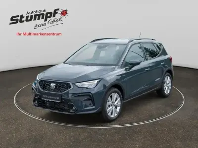 Neu Seat Arona FR 150 PS (110 kW) 2026 Blau SUV