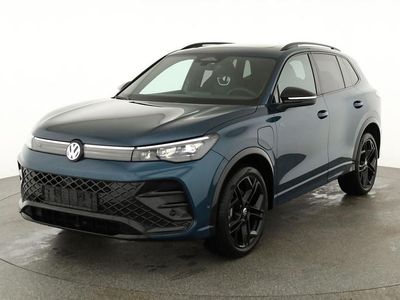 Nouă VW Tiguan R-line 272 CP (200 kW) 2025 Albastru SUV