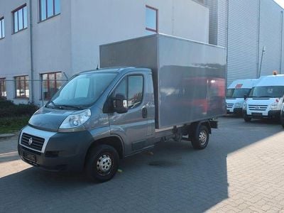 Gebraucht Fiat Ducato 131 PS (96 kW) 2013 Grau Van