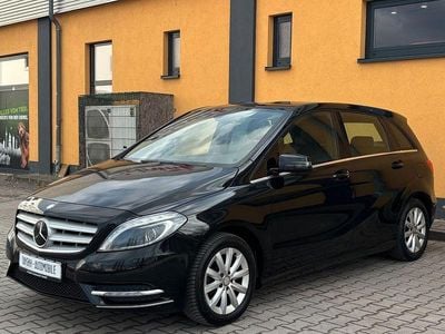 Gebraucht Mercedes B180 AMG Edition 1 122 PS (89 kW) 2012 Schwarz Van / Kleinbus
