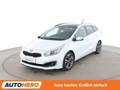 Weiß Gebraucht 2017 Kia Ceed Platinum Edition Kleinwagen | 12.910 € (Fairer Preis)