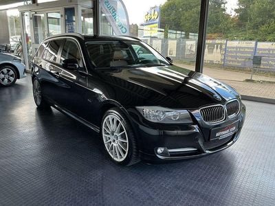 Gebraucht BMW 318 Comfort Edition 143 PS (105 kW) 2011 Schwarz Kombi
