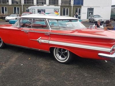 Gebraucht Chevrolet Impala 220 PS (161 kW) 1960 Rot Limousine