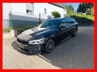 Gebraucht BMW 530 M Sport 252 PS (185 kW) 2018 Carbonschwarz metallic Kombi