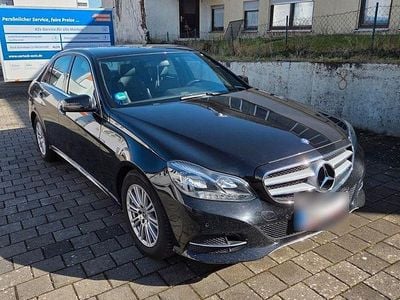 Gebraucht Mercedes E200 Avantgarde 184 PS (135 kW) 2014 Schwarz Limousine