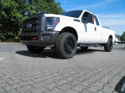 Gebraucht Ford V8 Sport 400 PS (294 kW) 2012 Weiß SUV