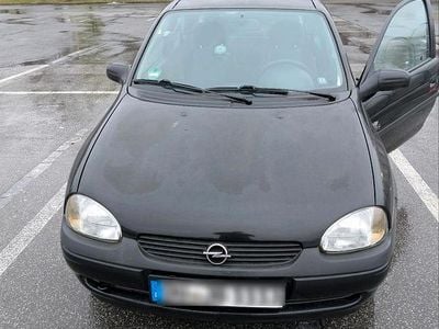 Schwarz Gebraucht 1999 Opel Corsa Edition Kleinwagen | 550 € (Superpreis)