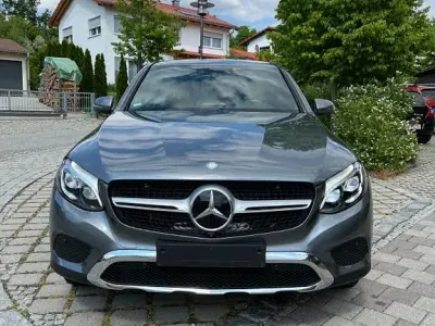 Gebraucht Mercedes GLC250 AMG line 211 PS (155 kW) 2016 Grau SUV