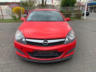Opel Astra GTC