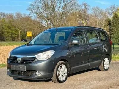 Usata Dacia Lodgy Prestige 116 CV (85 kW) 2012 Grigio Monovolume