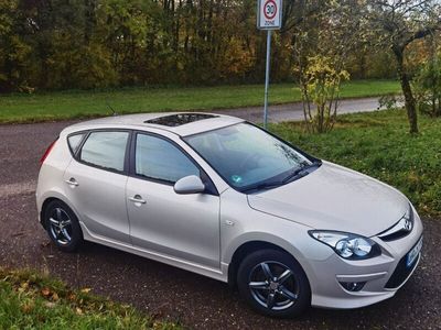 gebraucht Hyundai i30 1.6 CRDi Classic Classic