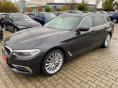 Gebraucht BMW 530 Sport Line 265 PS (194 kW) 2019 Grau Kombi