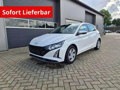 Neu Hyundai i20 90 PS (66 kW) 2026 Atlas white Kleinwagen