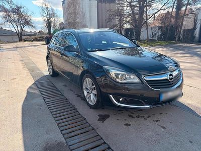 Gebraucht Opel Insignia 170 PS (125 kW) 2015 Schwarz Kombi