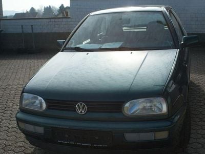 Gebraucht VW Golf III 75 PS (55 kW) 1997 Grün Limousine