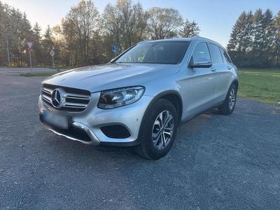 Usata Mercedes GLC250 204 CV (150 kW) 2018 Argento SUV
