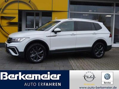 gebraucht VW Tiguan Allspace 2.0 TDI Life/DSG/7-Sitze/AHK/Navi