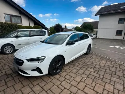 Gebraucht Opel Insignia Business 122 PS (89 kW) 2021 Weiß Kombi