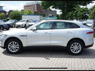 Gebraucht Jaguar F-Pace Portfolio 179 PS (131 kW) 2017 Silber SUV